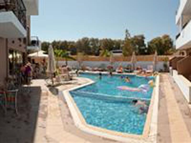 Stella-Katrin Hotel Platanes  Exterior photo