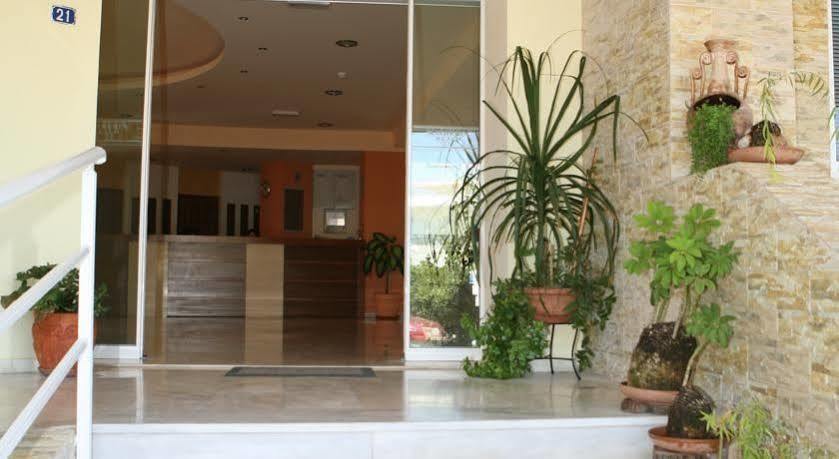 Stella-Katrin Hotel Platanes  Exterior photo