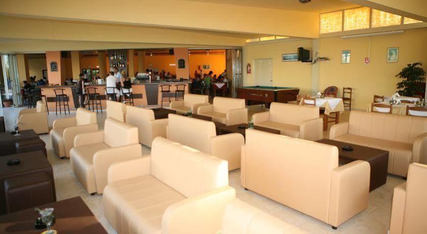 Stella-Katrin Hotel Platanes  Exterior photo