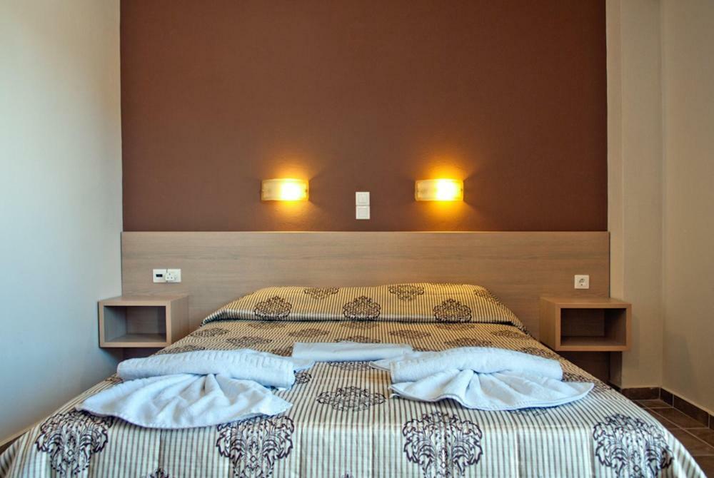 Stella-Katrin Hotel Platanes  Exterior photo